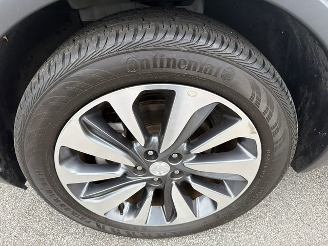 Used 2022 Buick Encore Preferred w/ Safety Package image 11