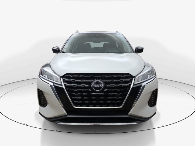Used 2024 Nissan Kicks SV FWD image 12
