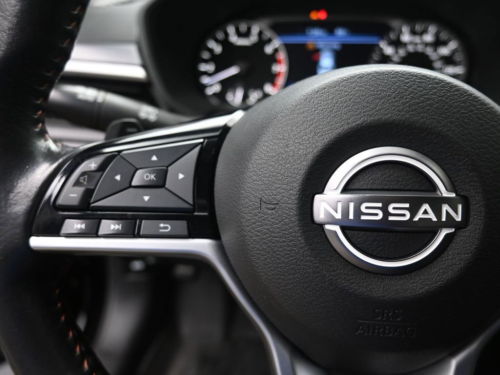 Used 2023 Nissan Altima 2.5 SR image 15