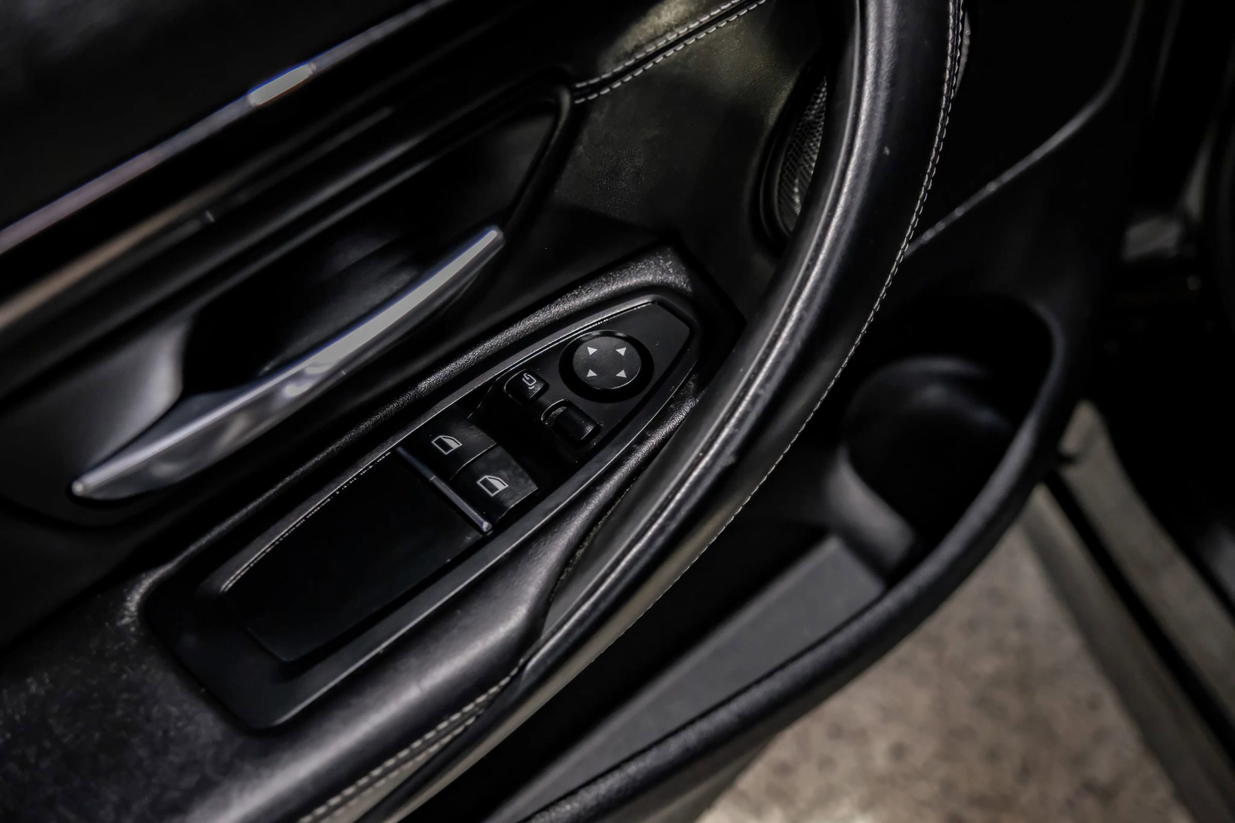 Used 2018 BMW M4 Coupe image 39