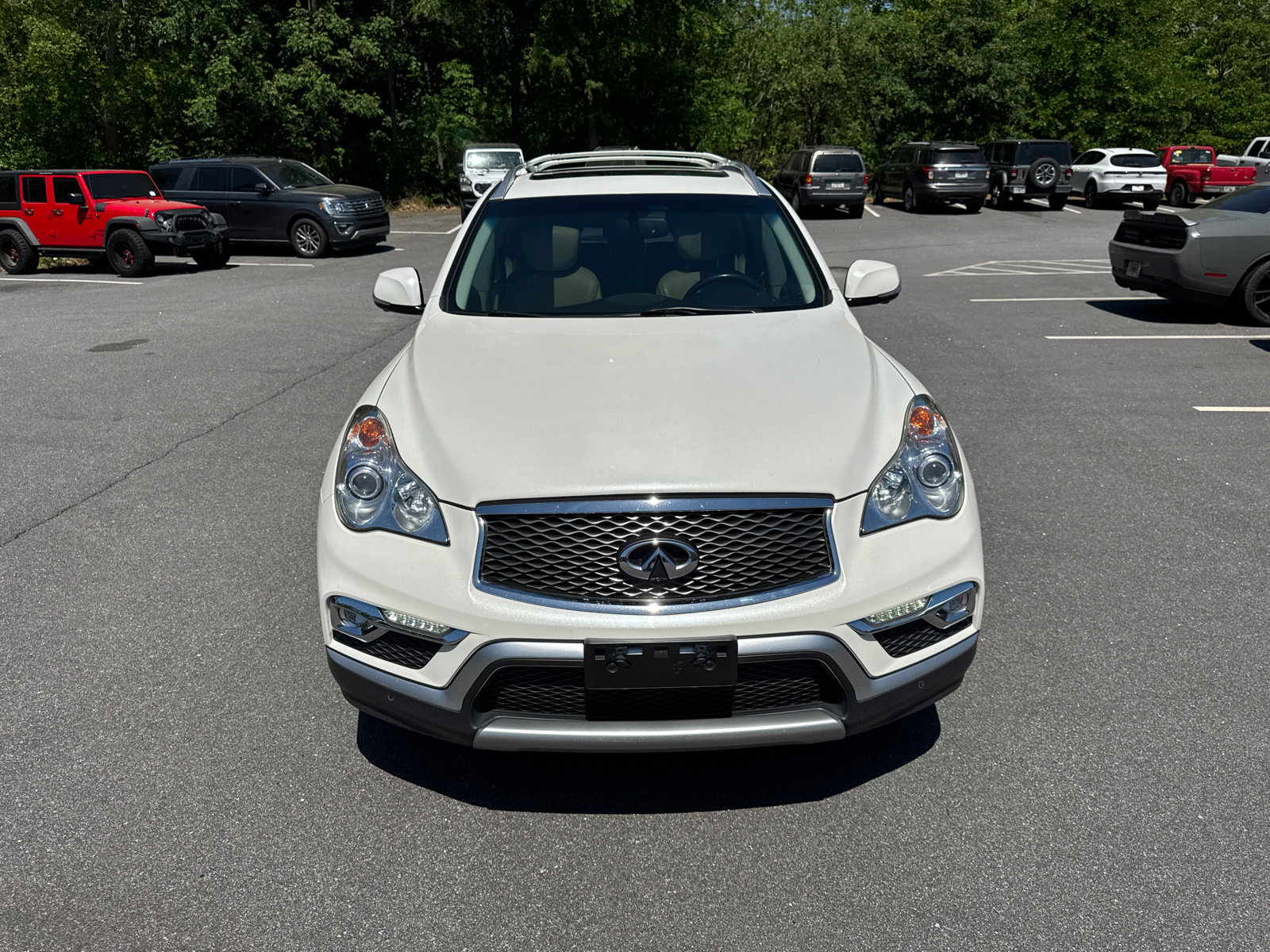Used 2016 INFINITI QX50 2WD w/ Premium Plus Package video 2