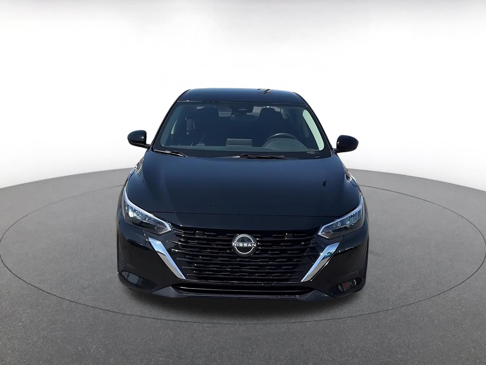 Used 2025 Nissan Sentra SV FWD image 4