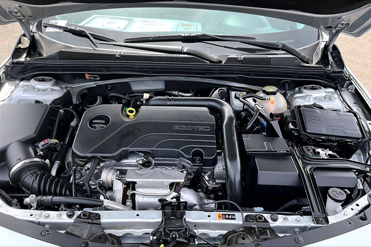 Used 2022 Chevrolet Malibu LT FWD image 9