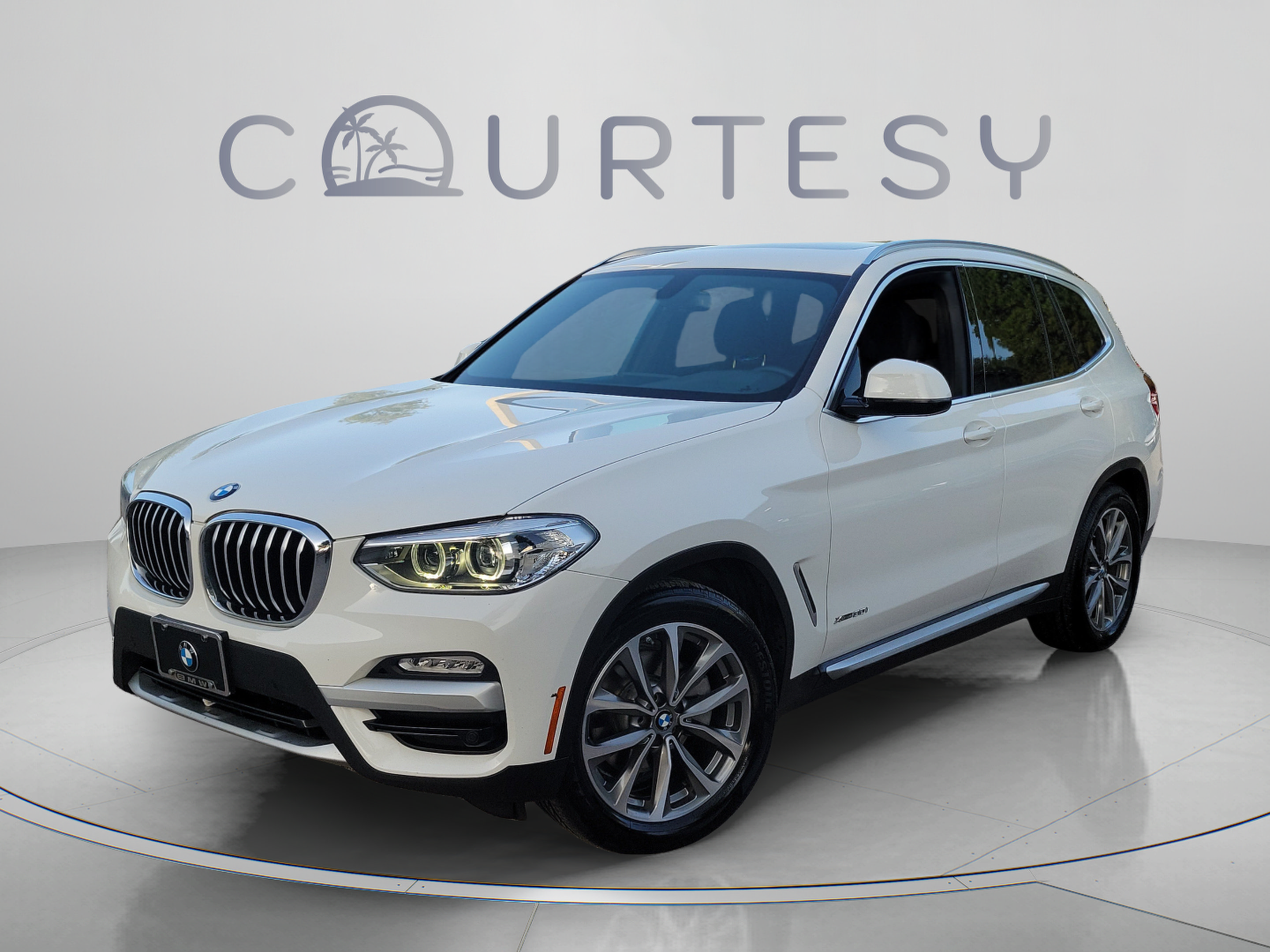 Used 2018 BMW X3 xDrive30i AWD/4WD image 1