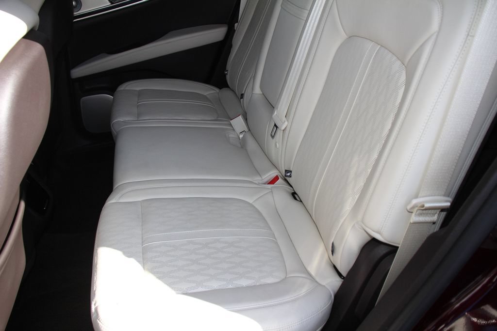 Certified 2022 Lincoln Nautilus Black Label AWD/4WD image 15