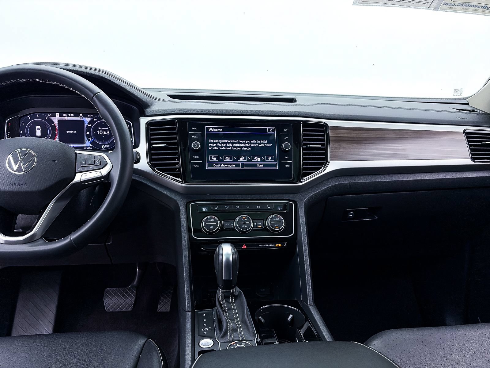 Used 2022 Volkswagen Atlas SEL AWD/4WD image 9