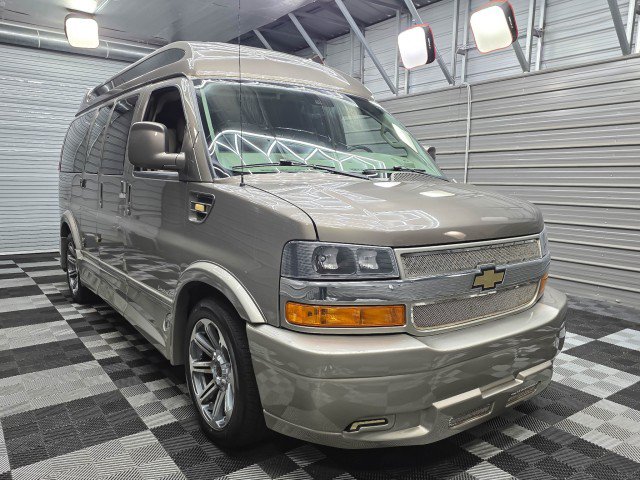 Used 2020 Chevrolet Express 2500 w/ Enhanced Convenience Package RWD image 5