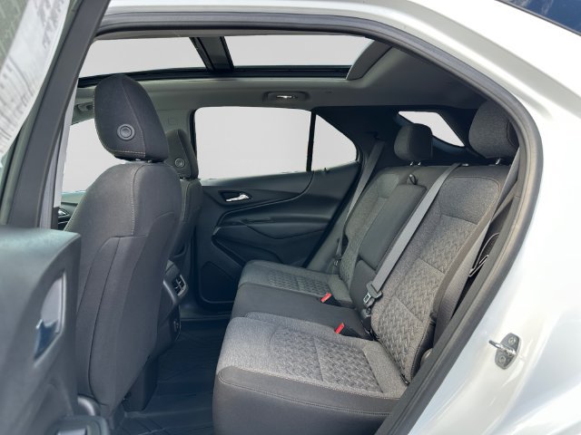 Used 2022 Chevrolet Equinox LT AWD/4WD image 18