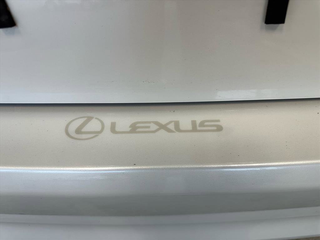 Used 2024 Lexus ES 350 Ultra Luxury image 15