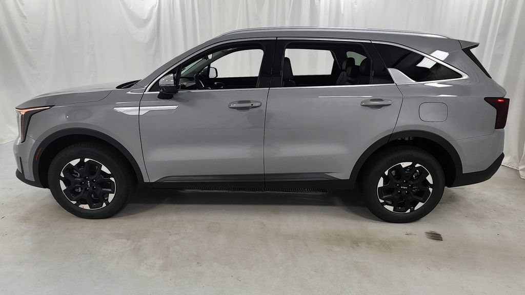 New 2026 Kia Sorento S AWD/4WD image 6