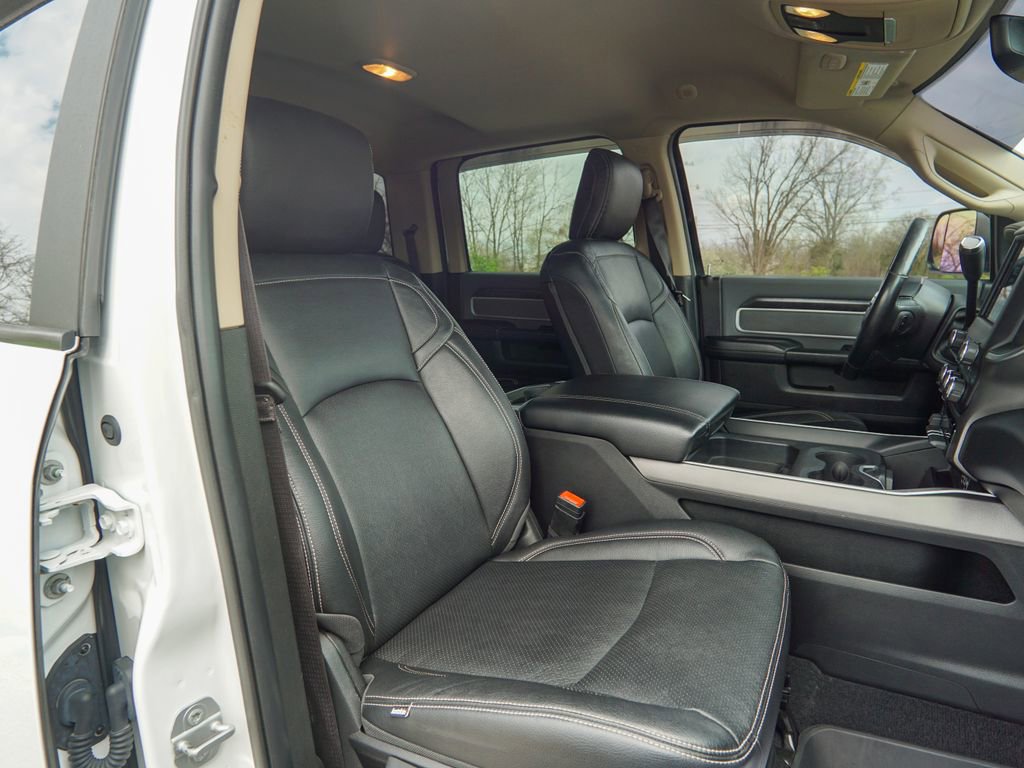 Used 2019 RAM 3500 Big Horn image 31