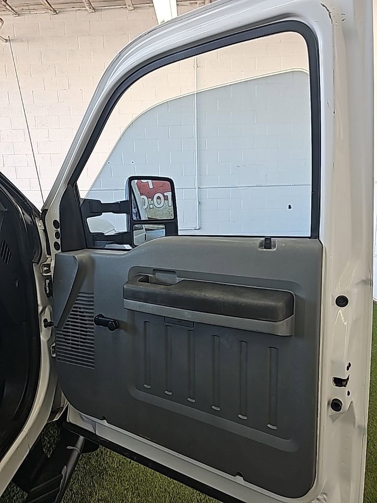 Used 2013 Ford F550 2WD Regular Cab Super Duty w/ Payload Upgrade Pkg image 15