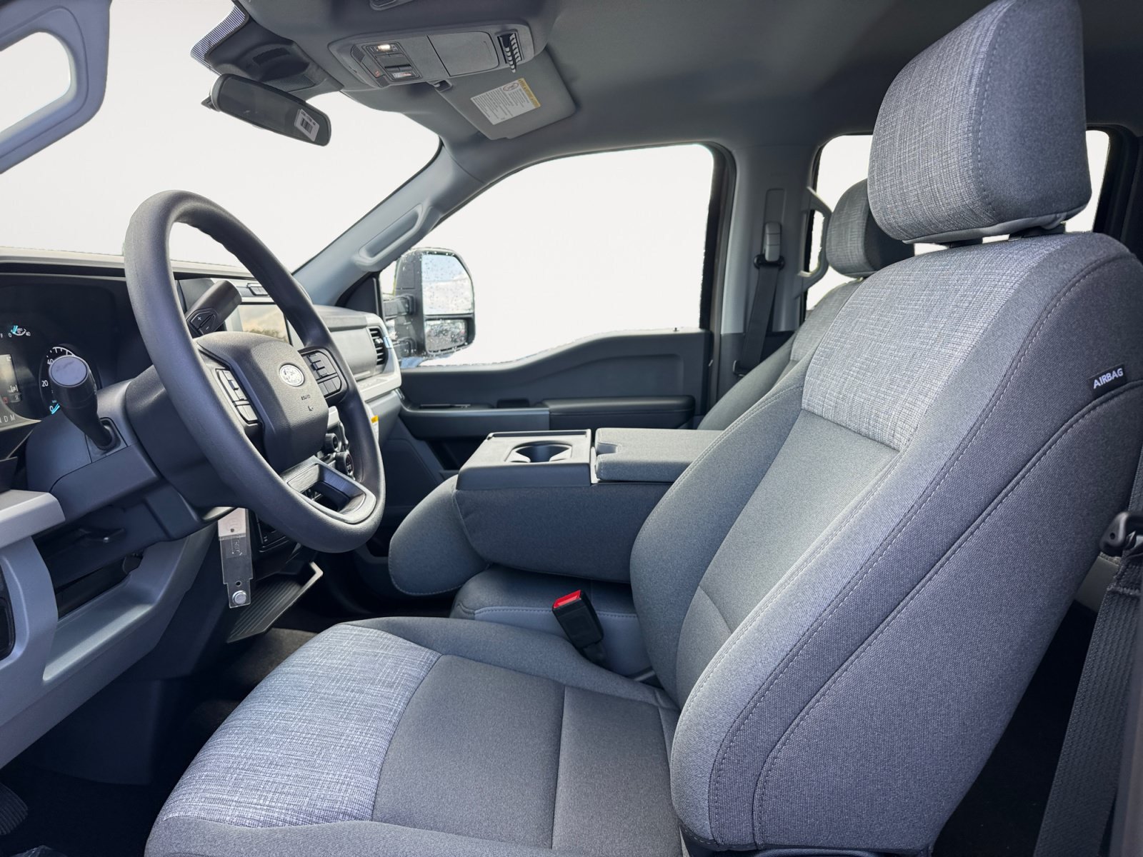 New 2026 Ford F250 XLT w/ FX4 Off-Road Package AWD/4WD image 12