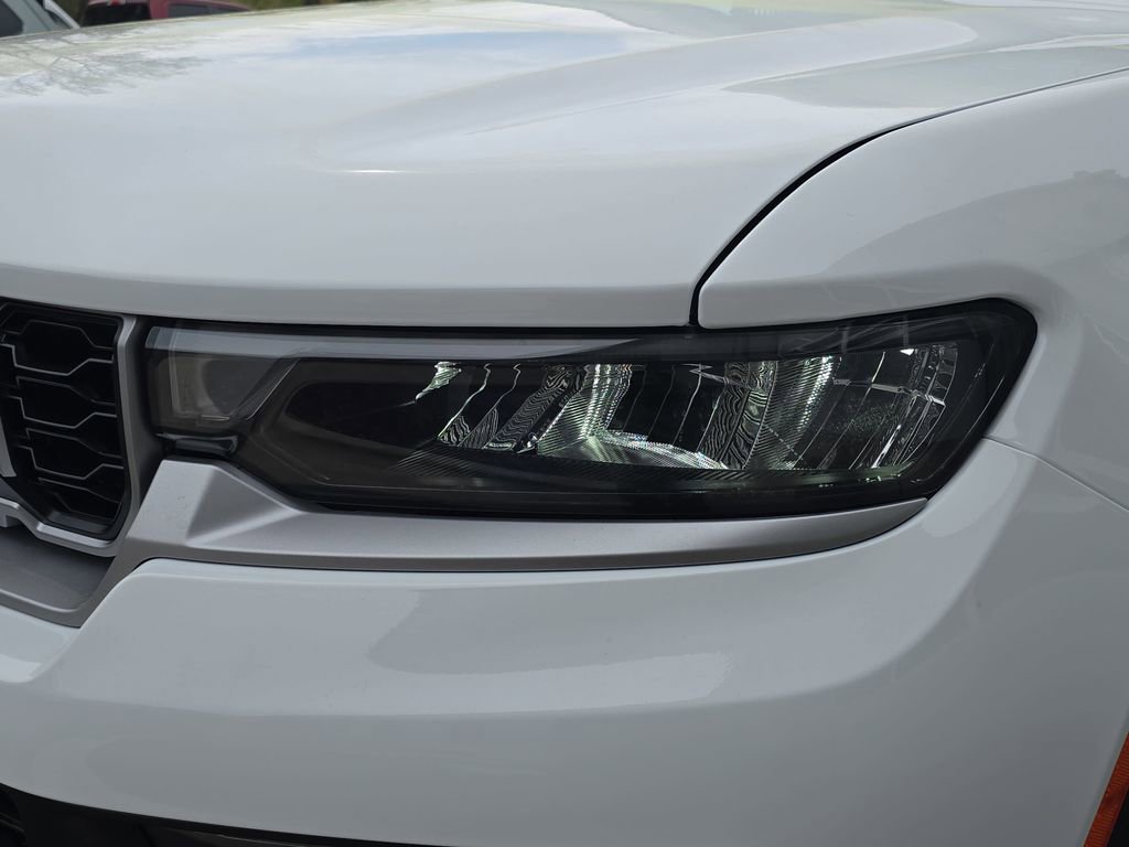 New 2026 Jeep Grand Cherokee Limited image 32