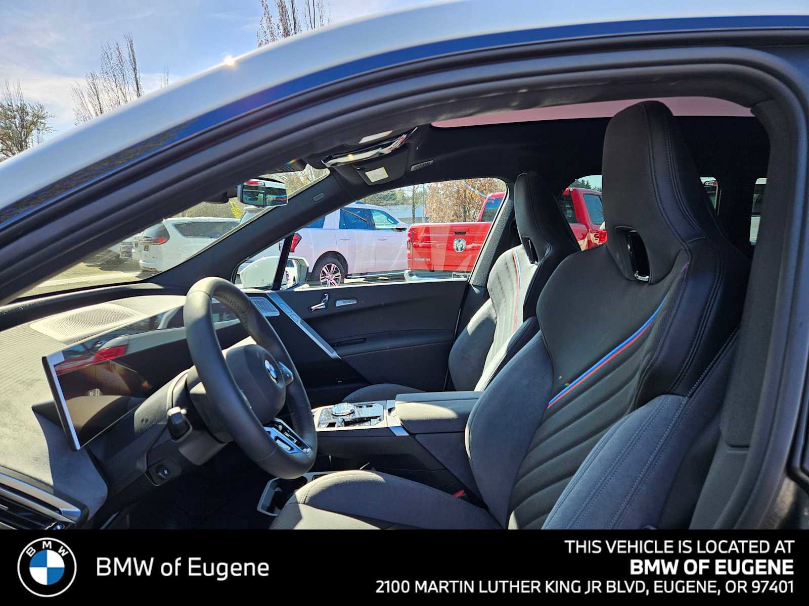 New 2026 BMW iX xDrive45 w/ M Sport Package image 24
