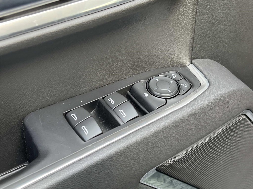 Certified 2025 GMC Sierra 1500 Elevation image 15