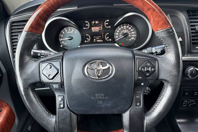 Used 2018 Toyota Sequoia Platinum w/ Carpet Mat Package AWD/4WD image 29