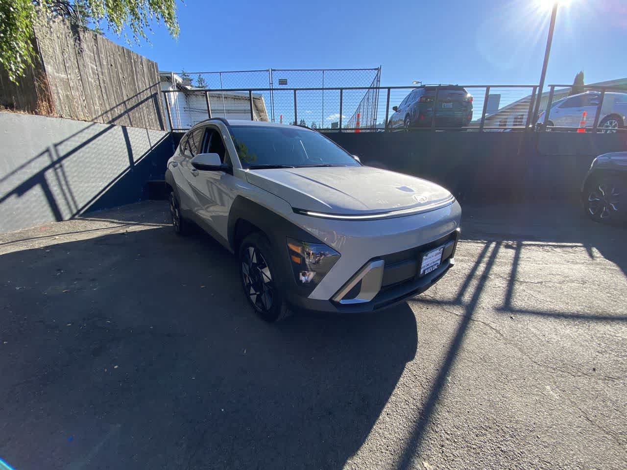 Used 2024 Hyundai Kona SEL AWD/4WD image 8