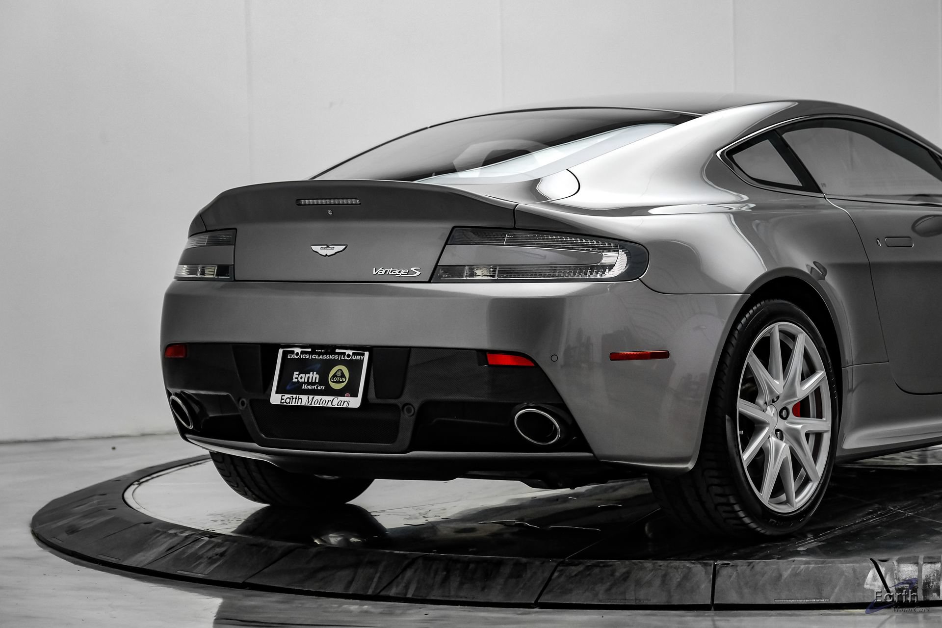 Used 2014 Aston Martin V8 Vantage S RWD image 18