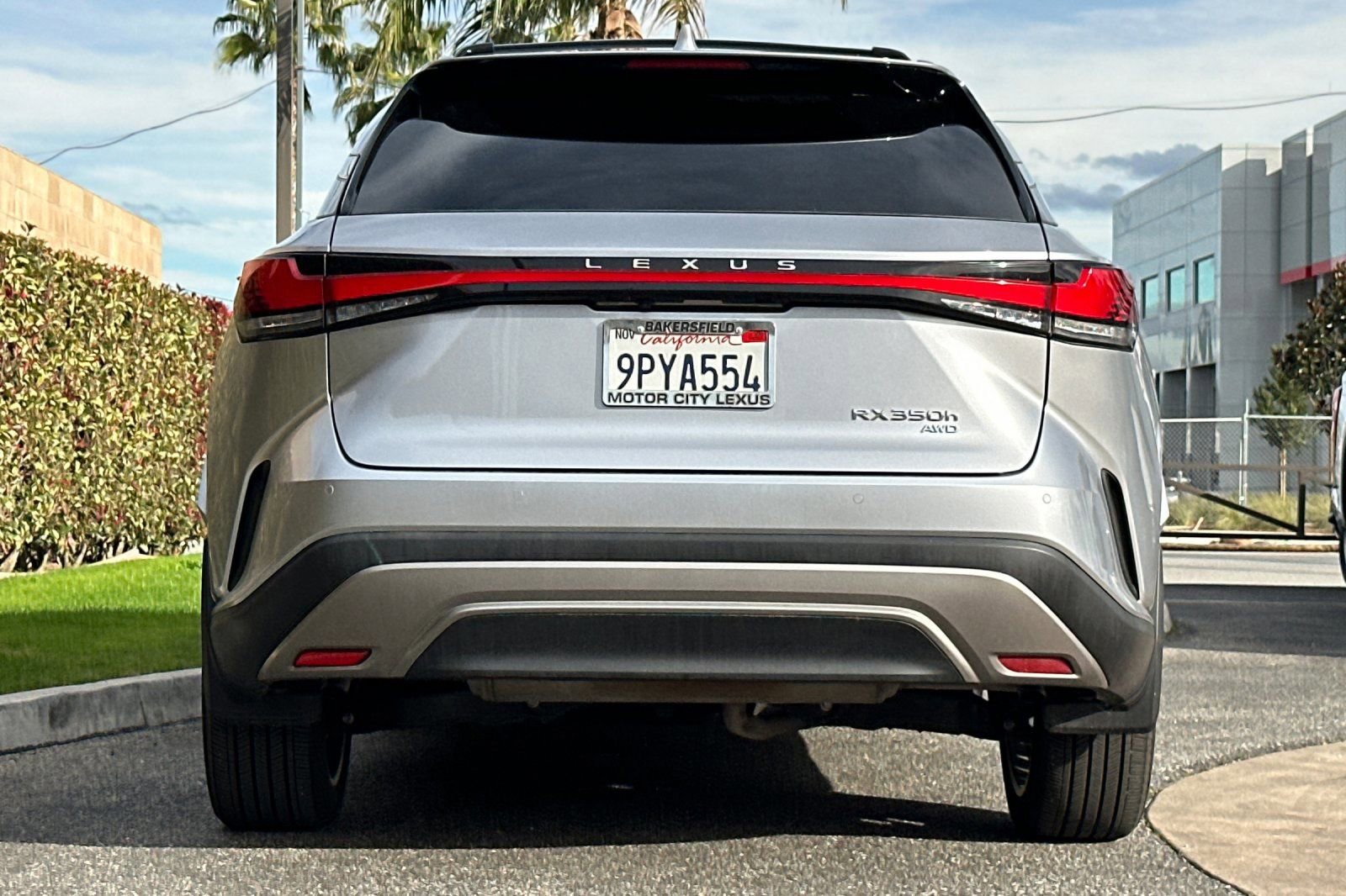 Certified 2024 Lexus RX 350 w/ Convenience Package image 5