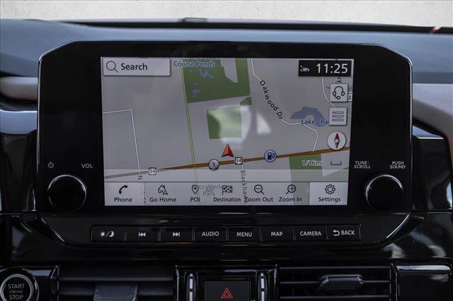 Used 2023 Nissan Pathfinder Platinum image 17