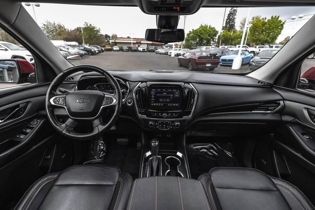 Used 2020 Chevrolet Traverse RS AWD/4WD image 26