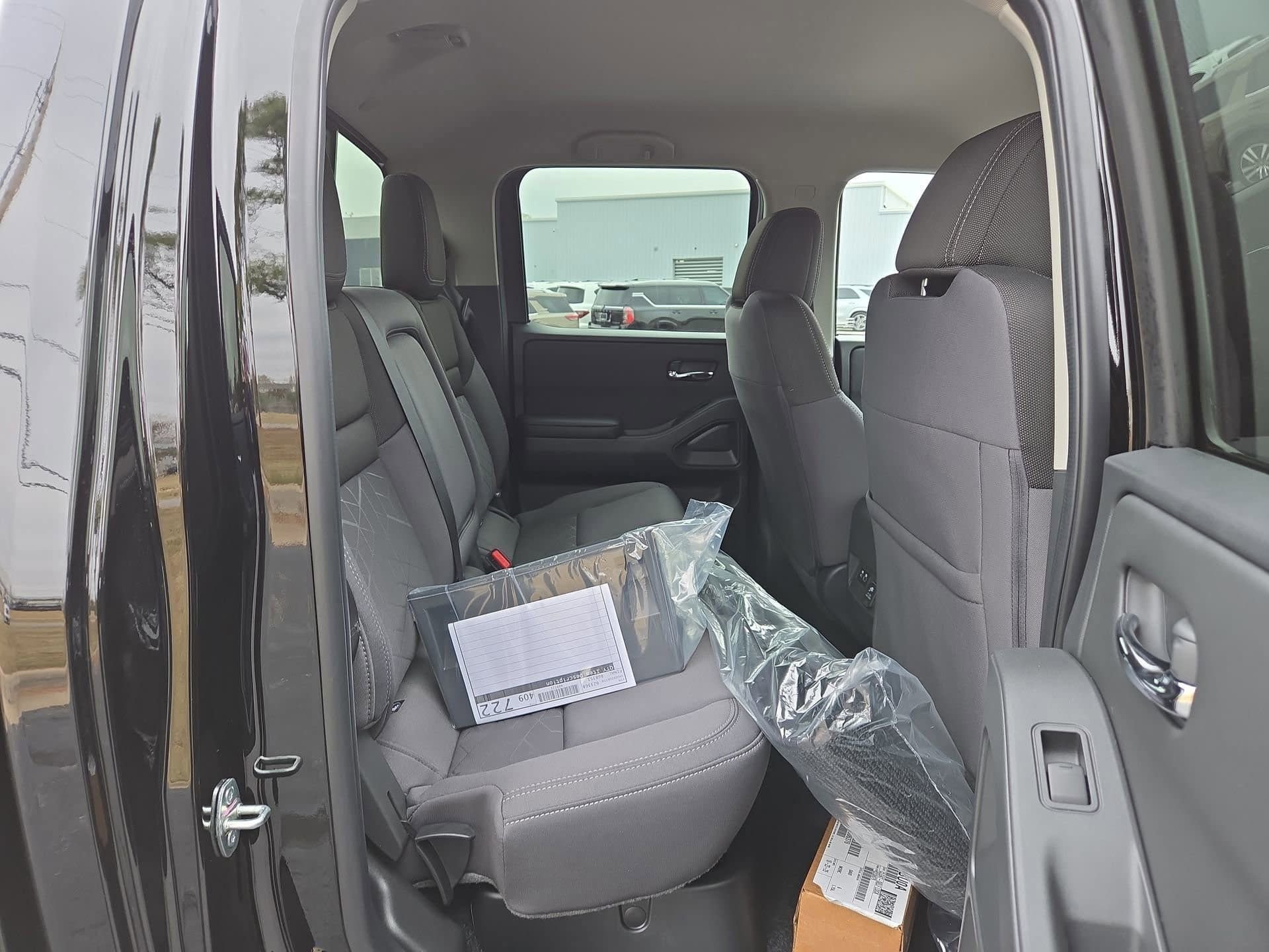 New 2026 Nissan Frontier SV w/ SV Convenience Package AWD/4WD image 14