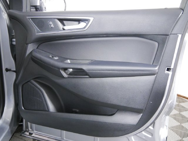Certified 2024 Ford Edge SEL w/ Convenience Package AWD/4WD image 11