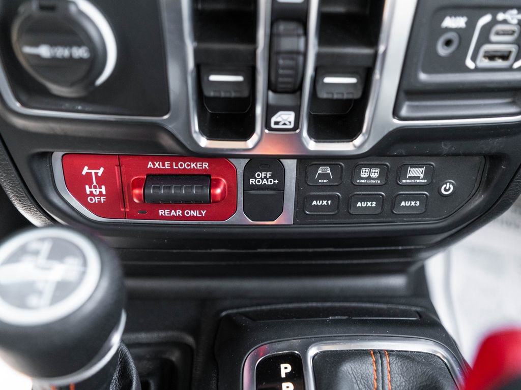 Used 2021 Jeep Gladiator Mojave AWD/4WD image 25