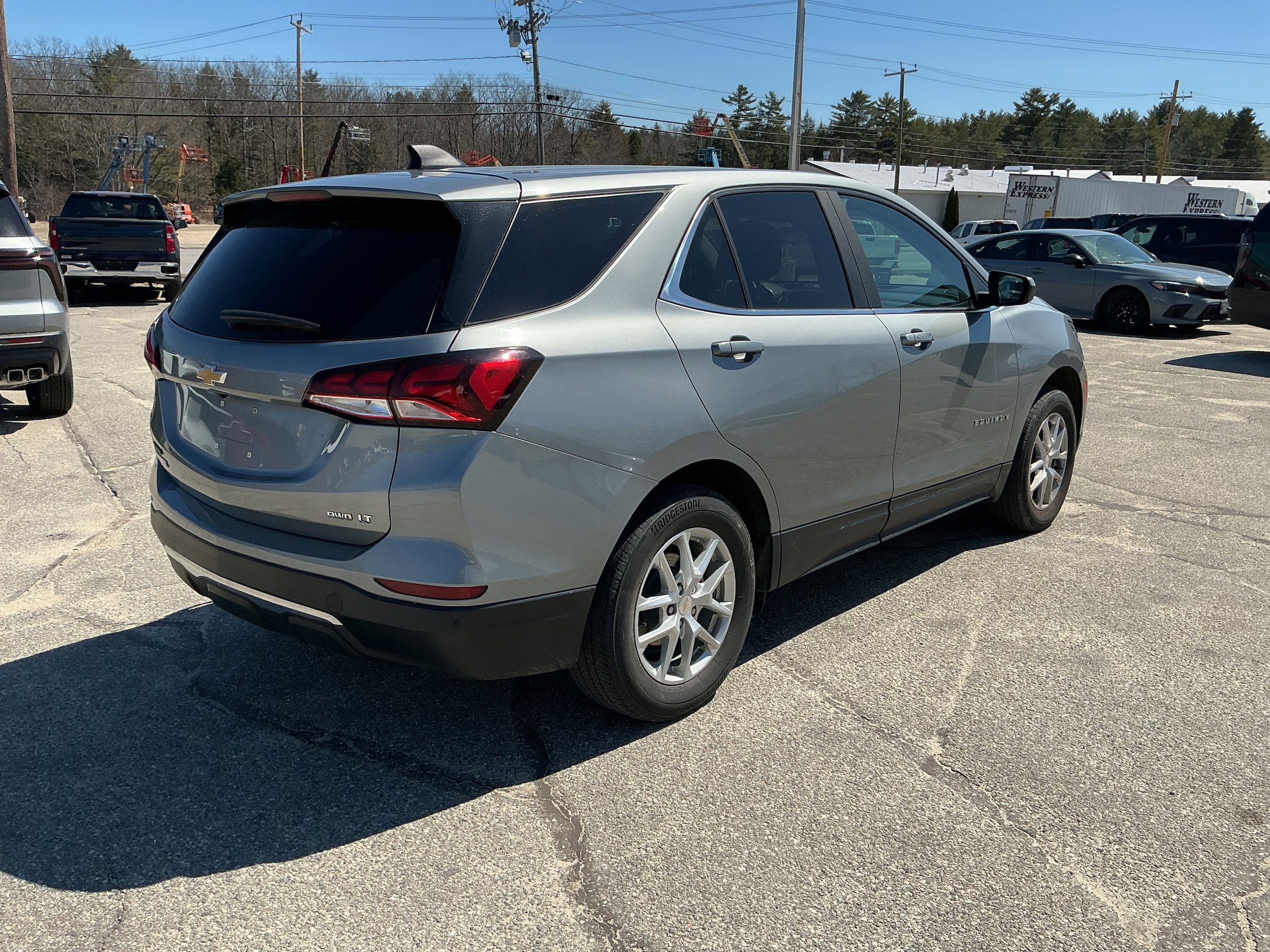 Certified 2023 Chevrolet Equinox LT AWD/4WD image 4