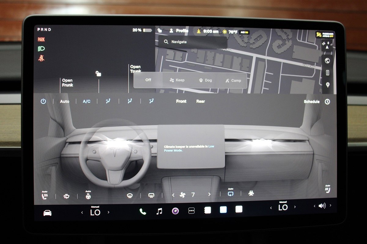 Used 2024 Tesla Model Y Long Range AWD/4WD image 23