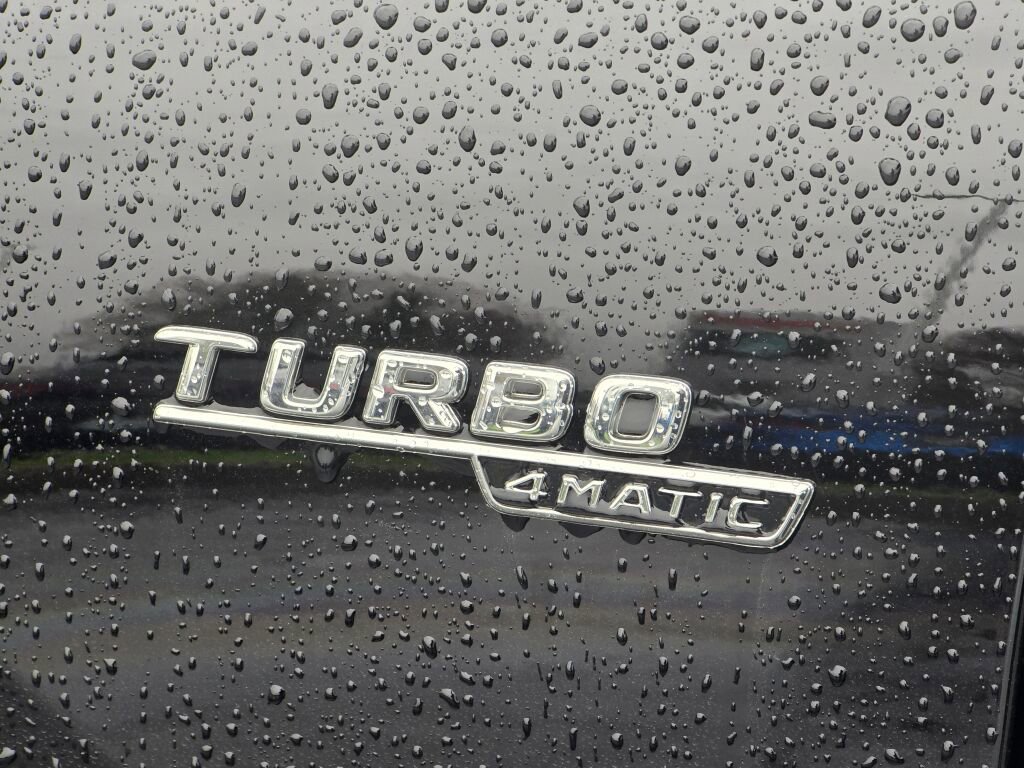 New 2026 Mercedes-Benz GLA 35 AMG 4MATIC image 35