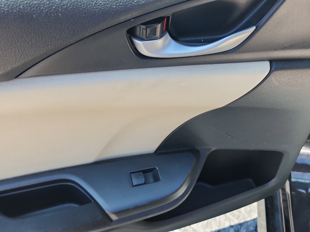 Used 2018 Honda Civic EX-T image 13