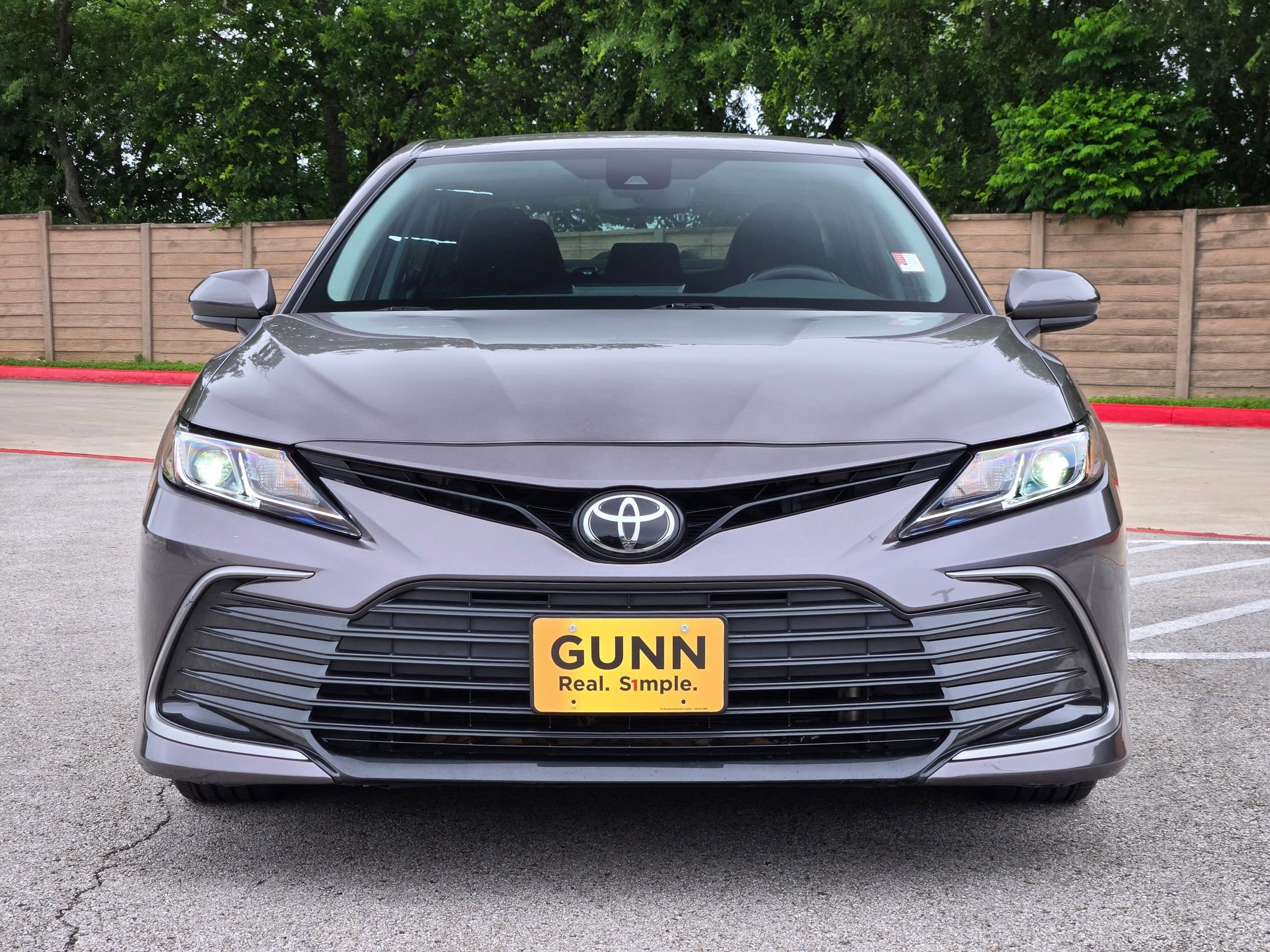 Used 2023 Toyota Camry LE FWD image 8