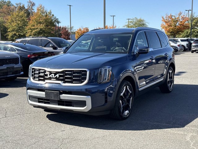 Used 2024 Kia Telluride S w/ S Sunroof Package AWD/4WD image 5