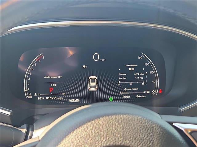 Certified 2025 Acura MDX w/ Technology Package FWD image 11