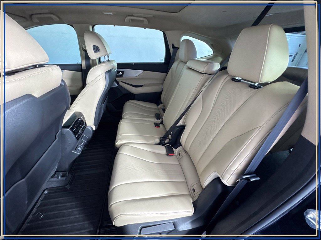 Used 2025 Acura MDX w/ Technology Package FWD image 28