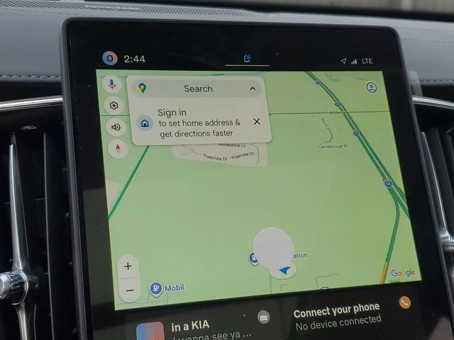 New 2026 Volvo XC90 B6 Plus w/ Protection Package Premier image 15