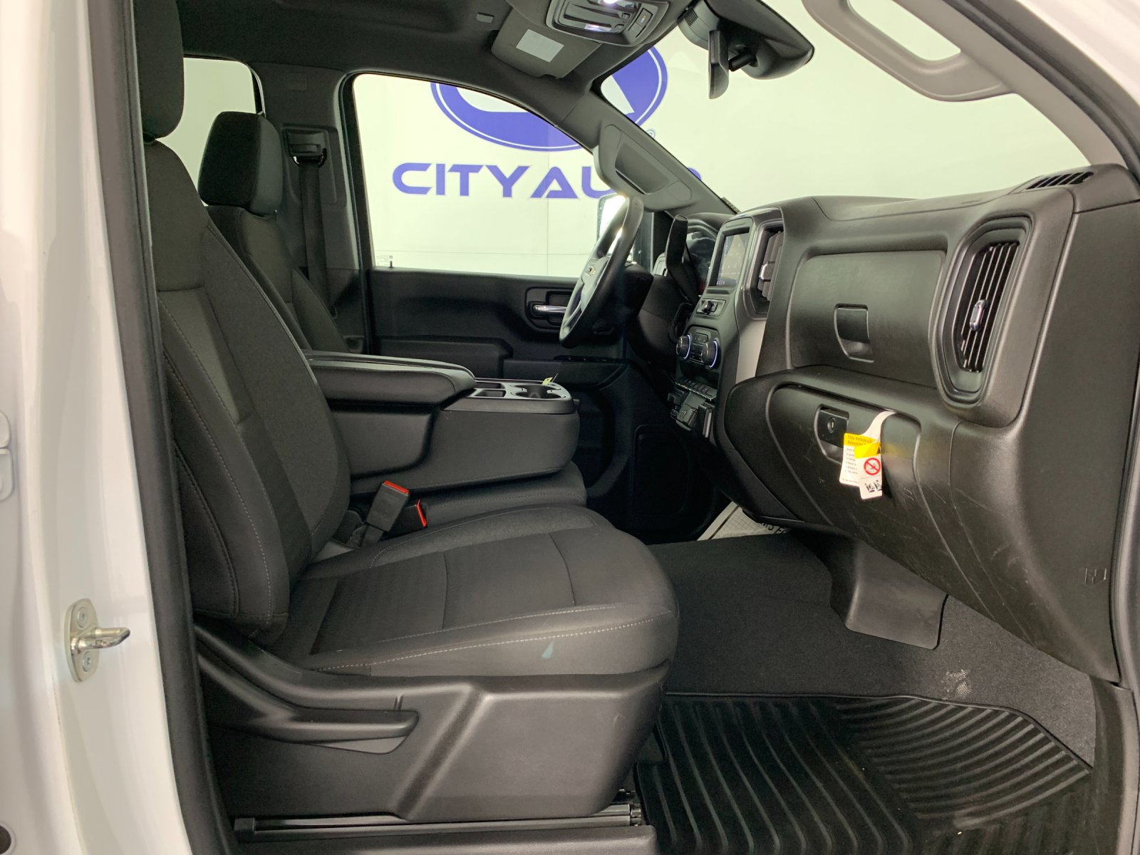 Used 2024 Chevrolet Silverado 2500 Custom w/ Custom Value Package RWD image 33