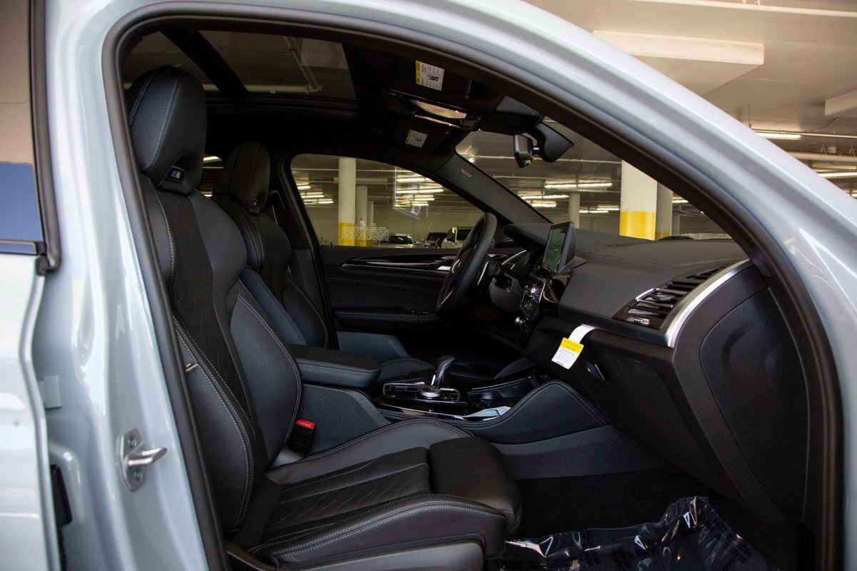 New 2025 BMW X4 M w/ Competition Package image 32