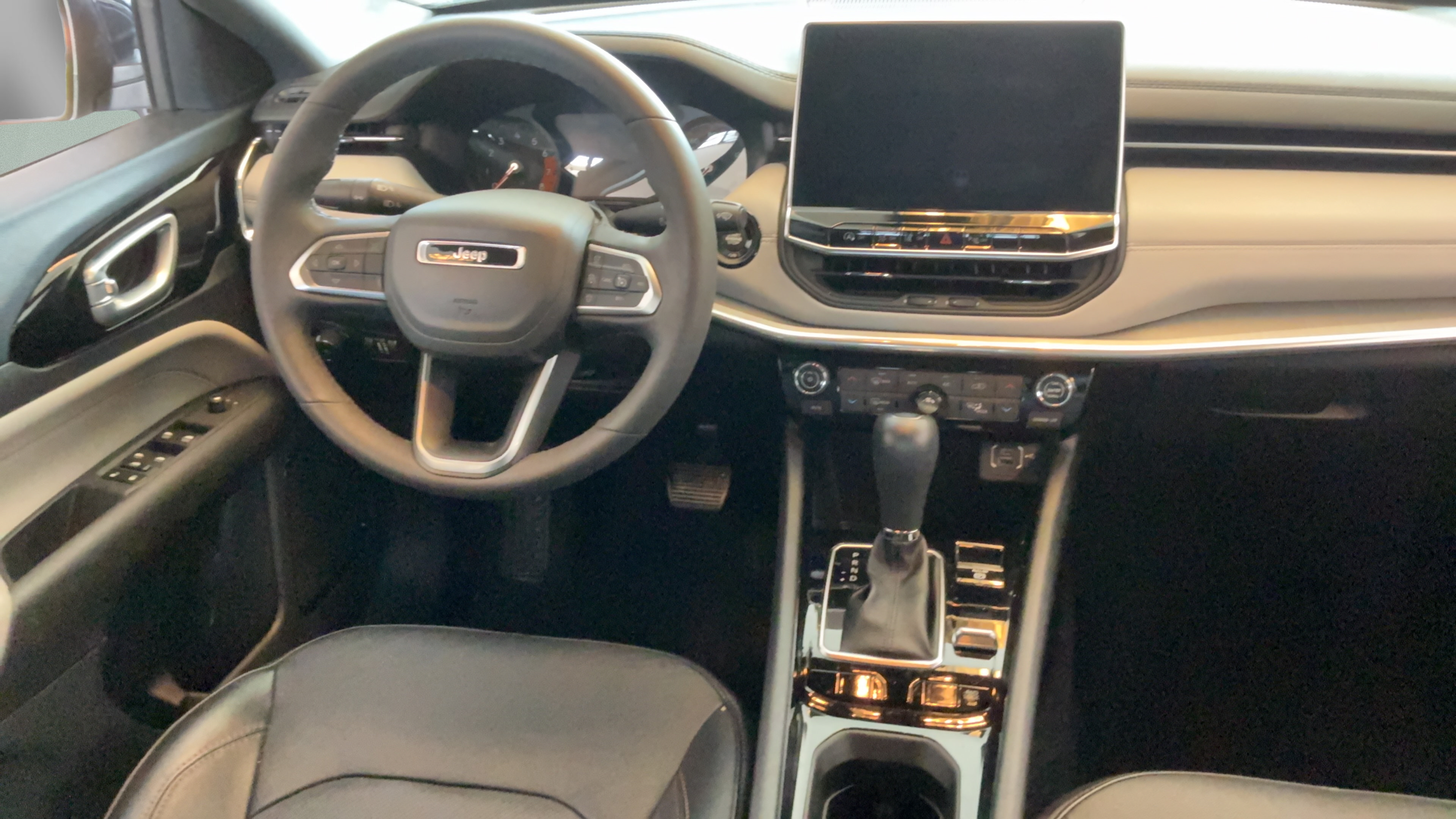 Used 2023 Jeep Compass Limited AWD/4WD image 36
