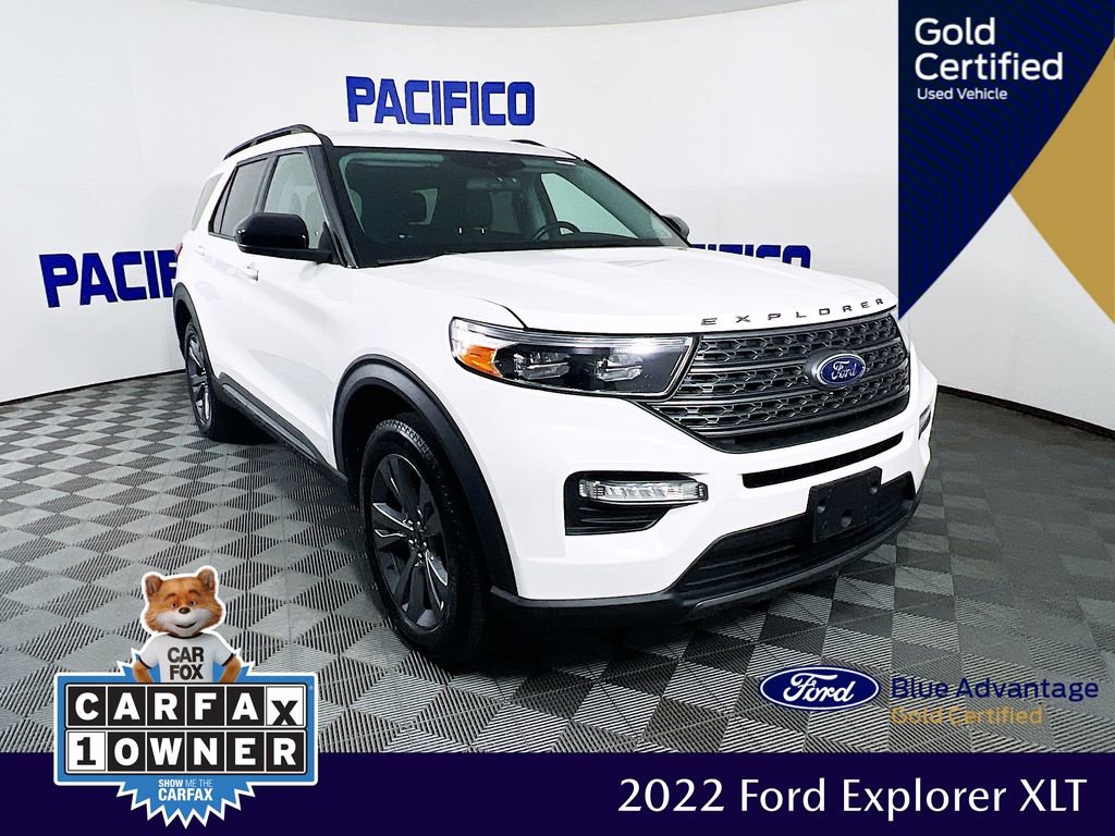 Certified 2022 Ford Explorer XLT w/ Equipment Group 202A