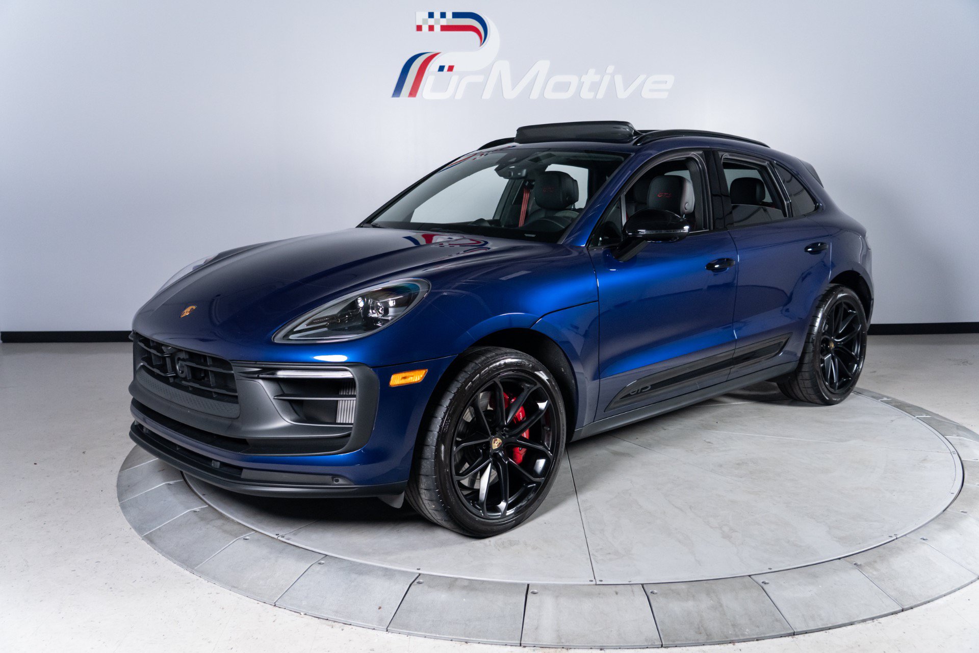 Used 2023 Porsche Macan GTS AWD/4WD image 2