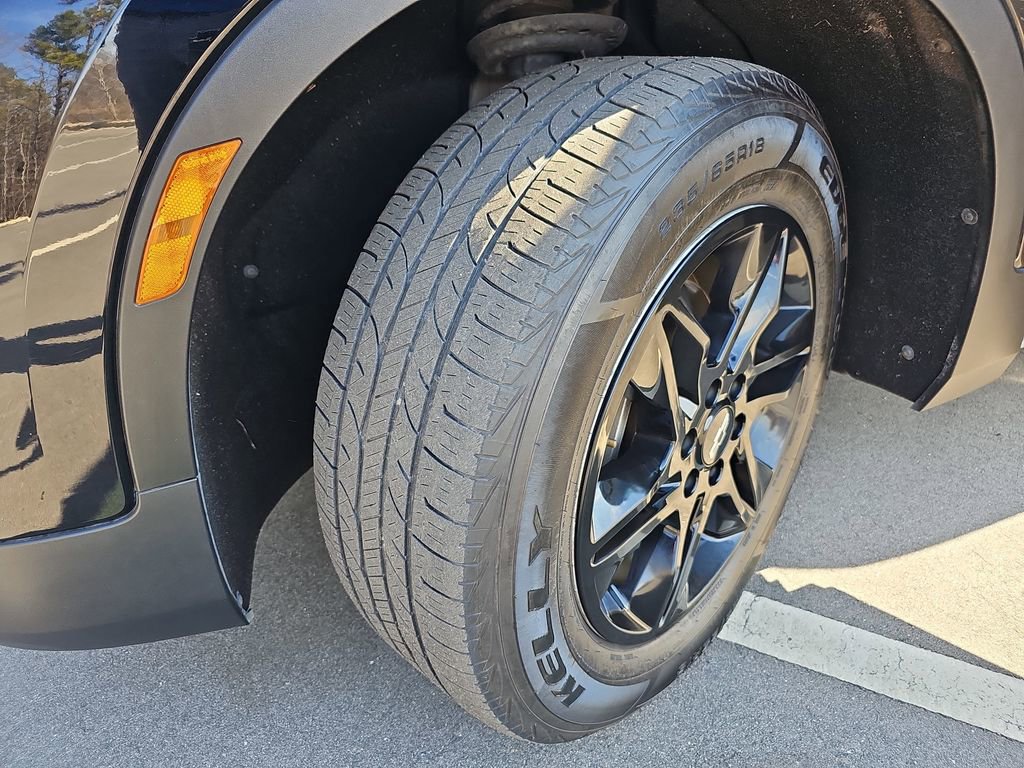 Used 2020 Chevrolet Blazer LT image 28