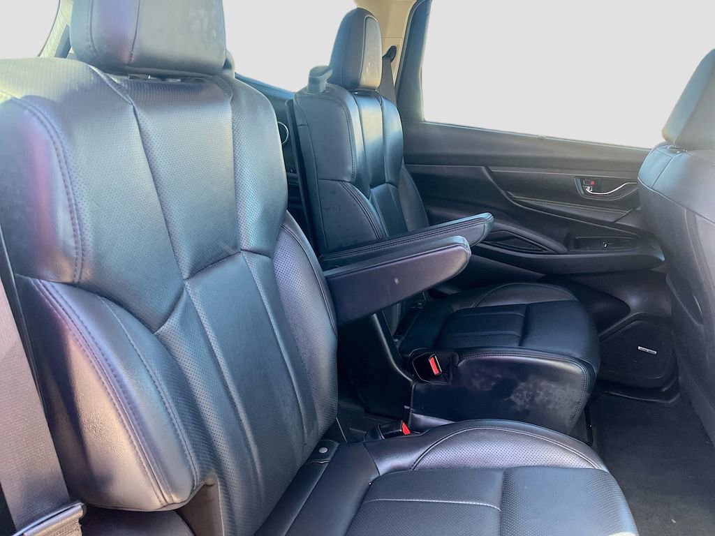 Used 2025 Subaru Ascent Bronze Edition image 30