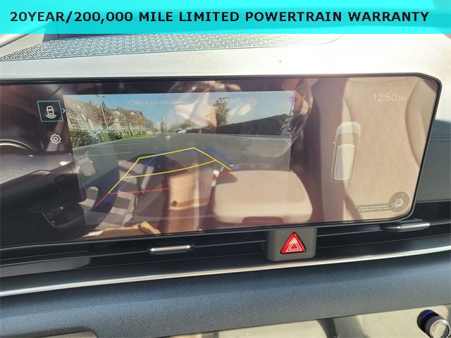 New 2026 Kia Carnival EX image 9