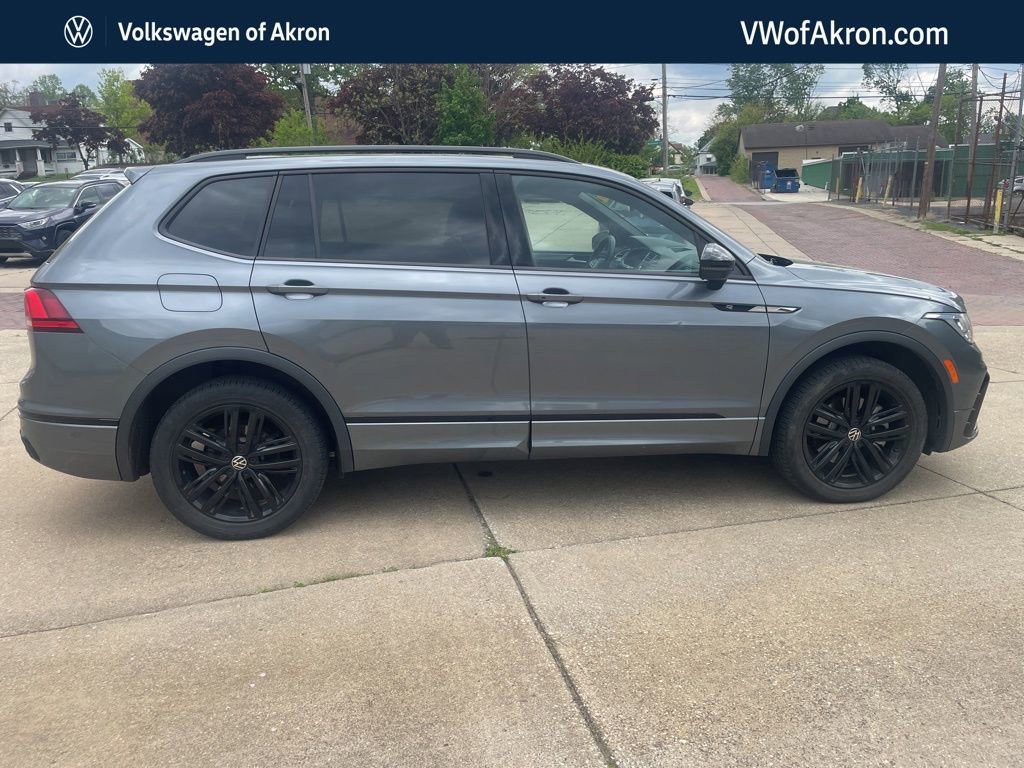 Used 2022 Volkswagen Tiguan SE R-Line