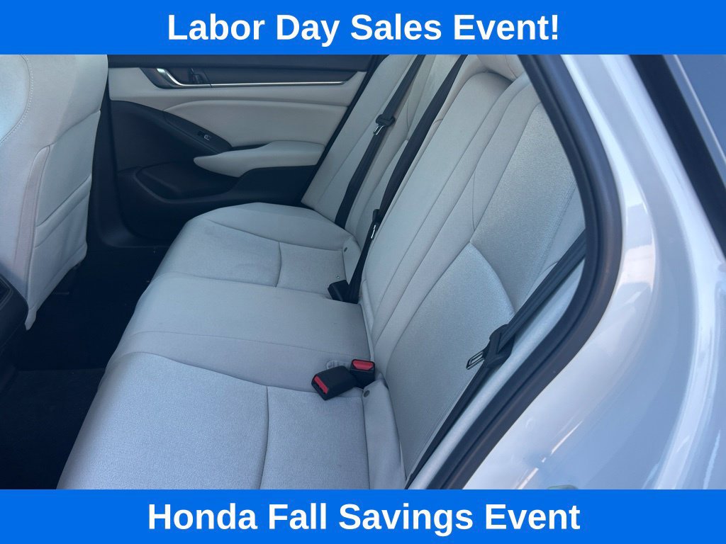Used 2018 Honda Accord EX image 12