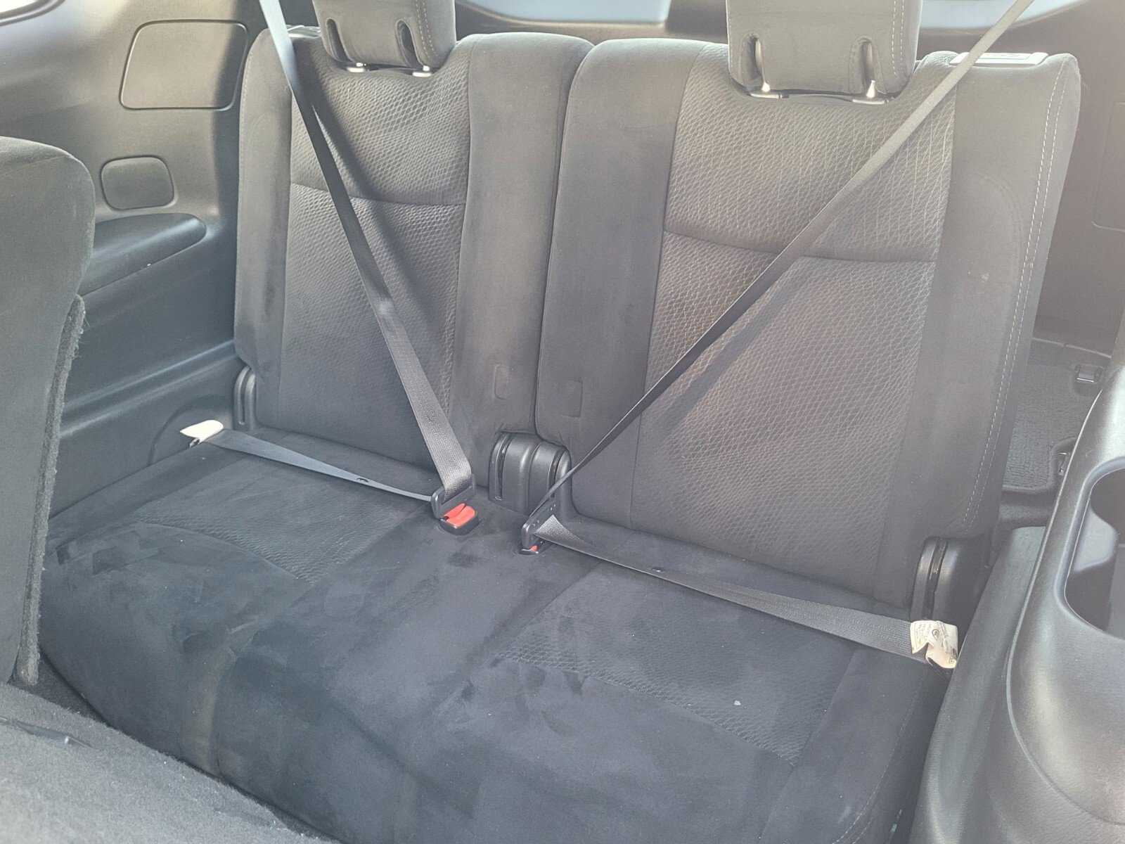 Used 2016 Nissan Pathfinder SV image 12