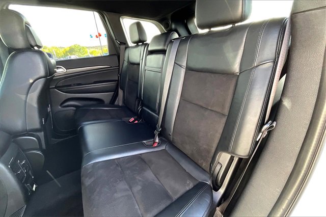 Certified 2022 Jeep Grand Cherokee Laredo X image 28